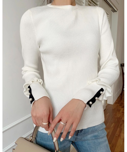 BIRTHDAY BASH(バースデイバッシュ)の「POINT PEARL KNIT TOPS(ポイントパールニットトップス)(ニット/セーター・レディース・ブラック/ホワイト・M/S)」の17枚目の写真