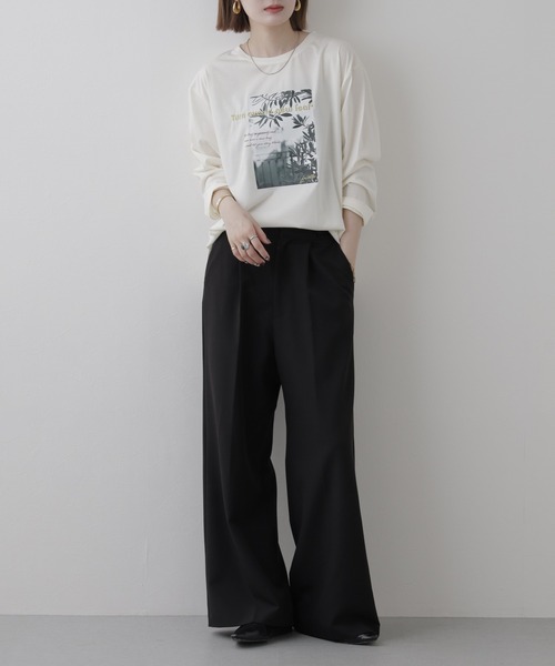 EGLANTINE(エグランティーヌ)の「EGLANTINE フォトプリント長袖カットソー(Tシャツ/カットソー・レディース・オフホワイト/モカ・38)」の5枚目の写真