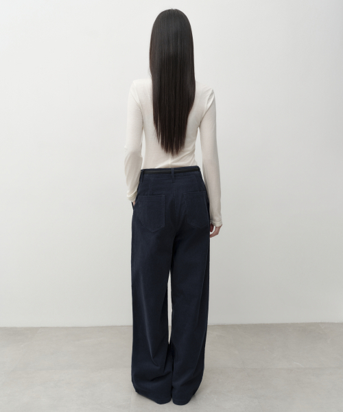 MUSINSA STANDARD WOMAN（ムシンサスタンダードウーマン）の「ウィメンズ 11W コーデュロイディープタックワイドパンツ [ミッドナイトブルー]（その他パンツ・レディース・その他・24/29/25/30/27/28/26）」の3枚目の写真