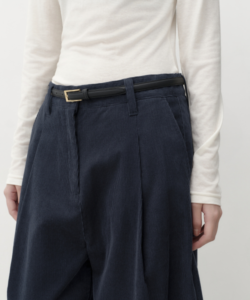 MUSINSA STANDARD WOMAN（ムシンサスタンダードウーマン）の「ウィメンズ 11W コーデュロイディープタックワイドパンツ [ミッドナイトブルー]（その他パンツ・レディース・その他・24/29/25/30/27/28/26）」の5枚目の写真