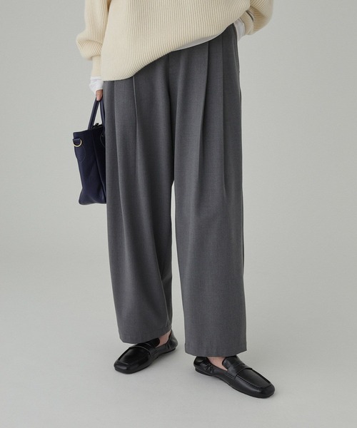 BABYLONE（バビロン）の「ツイル2WAYタックパンツ［手洗い可］（その他パンツ・レディース・ブラック/ライトベージュ/チャコール・36inch/38inch）」の4枚目の写真