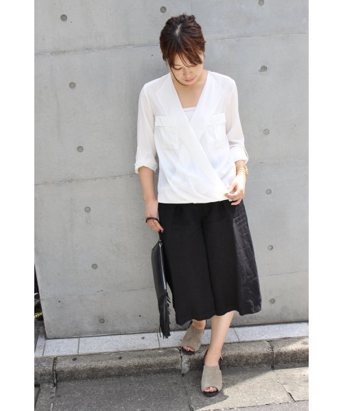FIGARO Paris(フィガロパリ)の「カシュクール ミリタリーブラウス◆(シャツ/ブラウス・レディース・ネイビー/ホワイト/キャメル・36/38)」の4枚目の写真