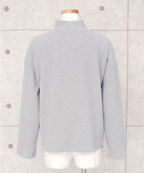 select MOCA（セレクトモカ）の「【カラバリ4色】テレコリブハイネックドロップショルダーボックスシルエット長袖トップス（ニット/セーター・レディース・ボルドー/ブラック/カーキ/グレー・FREE）」の10枚目の写真