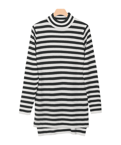 Pierrot（ピエロ）の「裾スリット入り ハイネック リブニット チュニック（ニット/セーター・レディース・ブラック×グレー/チャコール/ネイビー/ブルー系その他/グレー系その他/ブラウン系その他/グリーン/ブラック/ホワイト×グリーン/ブラック×ホワイト/ブラウン/グレー/オフホワイト・L/M）」の7枚目の写真