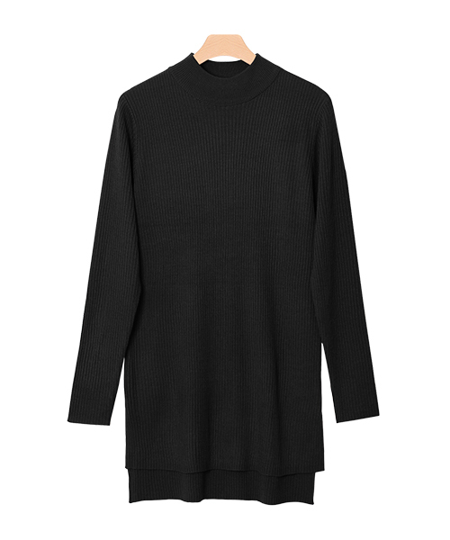 Pierrot（ピエロ）の「裾スリット入り ハイネック リブニット チュニック（ニット/セーター・レディース・ブラック×グレー/チャコール/ネイビー/ブルー系その他/グレー系その他/ブラウン系その他/グリーン/ブラック/ホワイト×グリーン/ブラック×ホワイト/ブラウン/グレー/オフホワイト・L/M）」の4枚目の写真