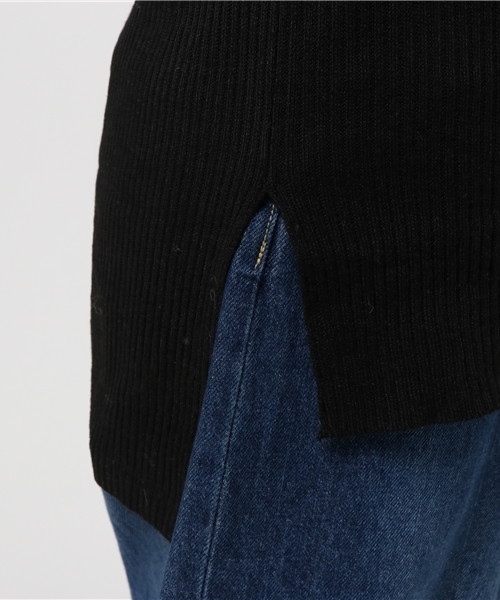 Pierrot（ピエロ）の「裾スリット入り ハイネック リブニット チュニック（ニット/セーター・レディース・ブラック×グレー/チャコール/ネイビー/ブルー系その他/グレー系その他/ブラウン系その他/グリーン/ブラック/ホワイト×グリーン/ブラック×ホワイト/ブラウン/グレー/オフホワイト・L/M）」の20枚目の写真