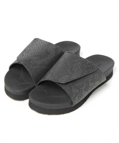 GLOBAL WORK（グローバルワーク）の「フラットラップサンダル/762821 （サンダル・メンズ・ベージュ/ネイビー/その他/ブラック/ホワイト・LARGE/MEDIUM）」の7枚目の写真