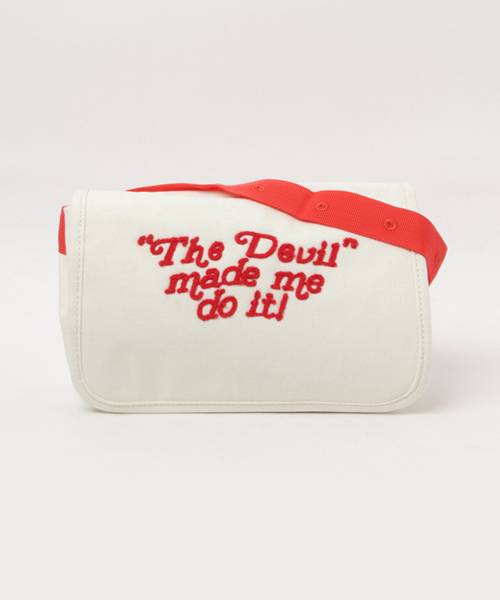 Casselini（キャセリーニ）の「ユニフォーム刺繍ウエストBAG（ボディバッグ/ウエストポーチ・レディース・ホワイト/ブラウン/レッド/グリーン・FREE）」の3枚目の写真