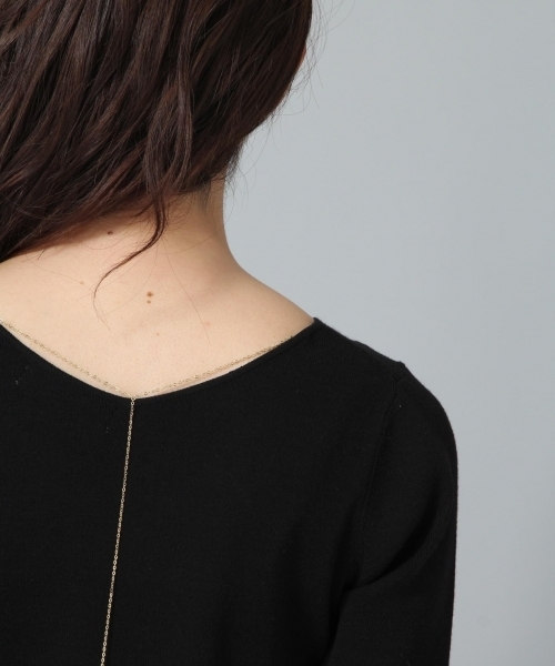 Andemiu（アンデミュウ）の「アクセツキソウバリ５Sプルオーバー768011（ニット/セーター・レディース・グレー/オフホワイト/ブラック・FREE）」の5枚目の写真