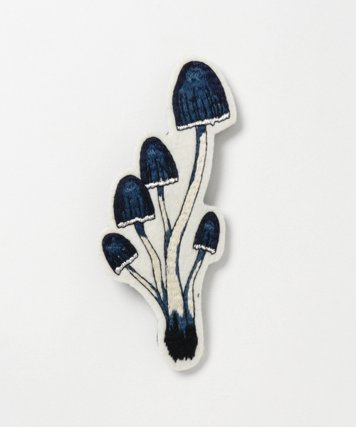 Ne-net（ネネット）の「S きのこクラブブローチ（ブローチ/コサージュ・レディース・その他4/その他5/その他6/その他7・フリー）」の4枚目の写真