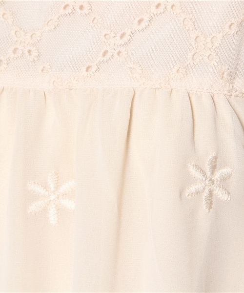 MAJESTIC LEGON(マジェスティックレゴン)の「チュール×刺繍TUN(シャツ/ブラウス・レディース・ネイビー/ラベンダー/ピンク/アイボリー・FREE)」の10枚目の写真