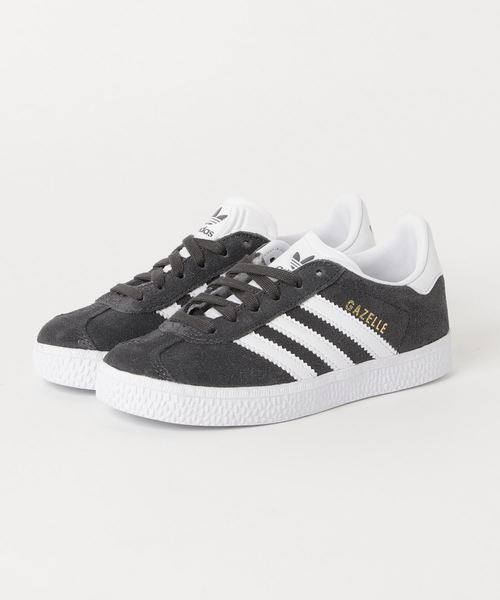 adidas(アディダス)の「ADIDAS アディダス GAZELLE C(17-21) ガゼル BB2508 GRY/WHT/GLD(スニーカー)」|グレー系その他