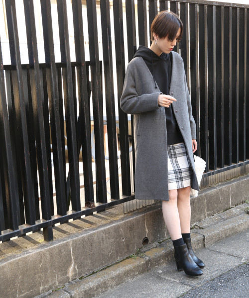 LOWRYS FARM（ローリーズファーム）の「メリノウールノーカラーコート　794329（その他アウター・レディース・ライトグレー/ブラック/グレー/ブラウン/グリーン・MEDIUM/LARGE）」の22枚目の写真