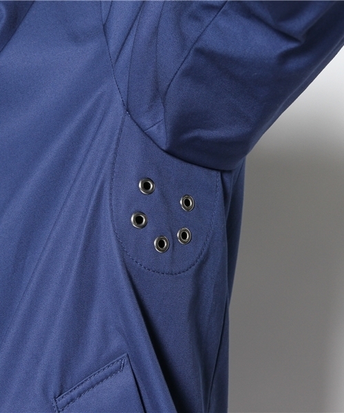 SHIPS（シップス）の「SC: コットン/ボンディング ステンカラーコート（ステンカラーコート・メンズ・コバルトブルー/その他/ベージュ・LARGE/X-LARGE/SMALL/MEDIUM）」の11枚目の写真