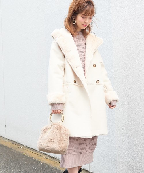 natural couture(ナチュラルクチュール)の「ワッフル編み袖ケーブルニットワンピース(ワンピース・レディース・ブラック/ブラウン/アイボリー/グレイッシュベージュ/ミント・FREE)」の16枚目の写真