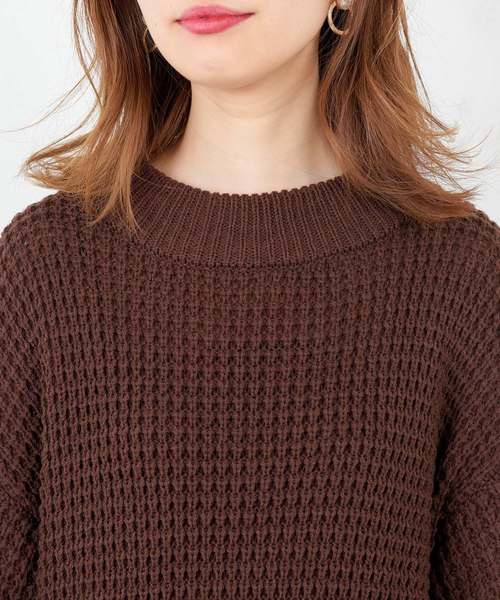 natural couture(ナチュラルクチュール)の「ワッフル編み袖ケーブルニットワンピース(ワンピース・レディース・ブラック/ブラウン/アイボリー/グレイッシュベージュ/ミント・FREE)」の14枚目の写真