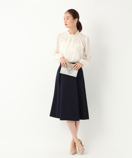 GLOBAL WORK(グローバルワーク)の「【DRESS】ミニフリルスタンドブラウス/813027(シャツ/ブラウス・レディース・ホワイト/ネイビー・MEDIUM/LARGE)」の3枚目の写真
