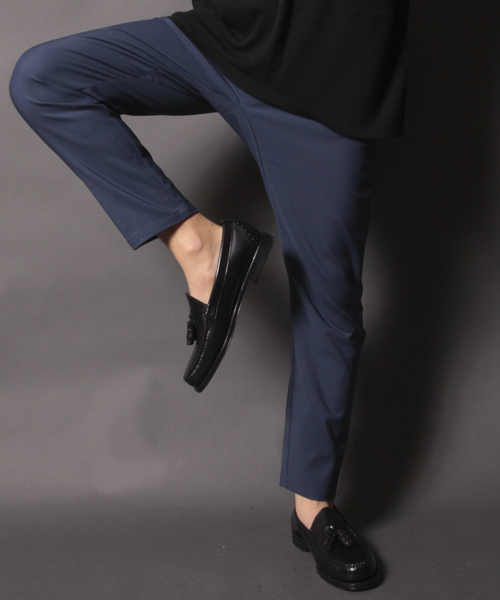 AMERICAN RAG CIE(アメリカンラグシー)の「AMERICAN RAG CIE by handyworks ウルトラストレッチテーパードパンツ【WEB限定】∴111-HDE-H132-PT113(スラックス・メンズ・ベージュ/インディゴブルー/グリーン・2/1/3)」の3枚目の写真