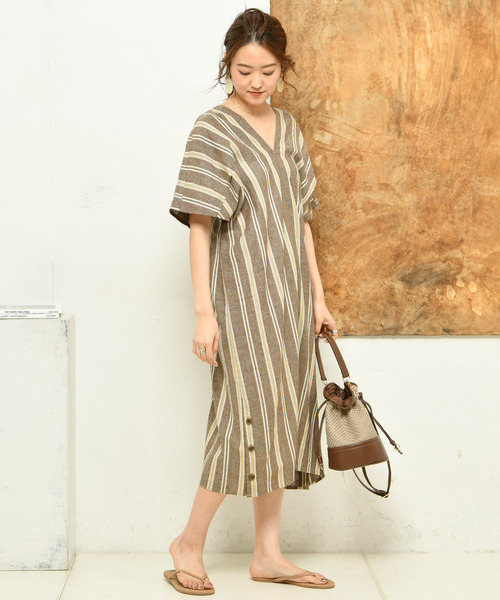 DouDou（ドゥドゥ）の「ストライプリネンワンピース（ワンピース・レディース・ブラウン/オフホワイト/オレンジ・FREE）」の6枚目の写真