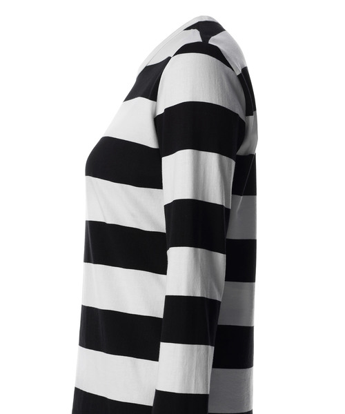 ZOZO（ゾゾ）の「太ボーダー長袖Tシャツ[WOMEN]（Tシャツ/カットソー・レディース・ホワイト×ネイビー/ホワイト×ブラック・マルチサイズ）」の13枚目の写真