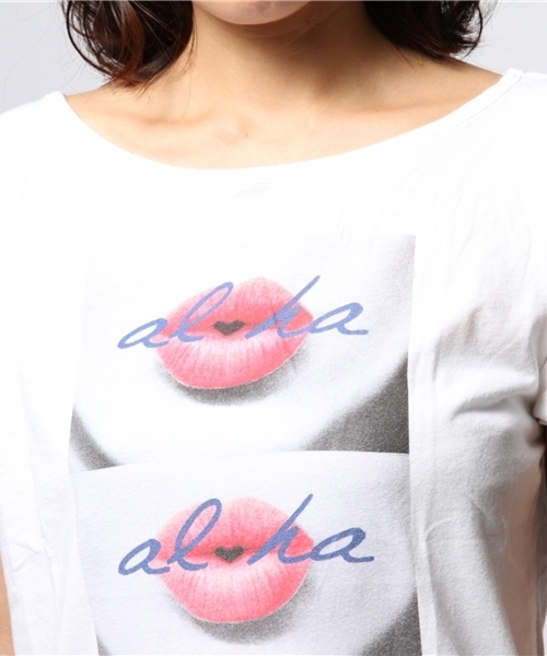 ROSE BUD(ローズバッド)の「(CAMERON HAWAII) 10005-00-456 LIPS BOATNECK TEE(Tシャツ/カットソー・レディース・ホワイト/ピンク・SMALL)」の7枚目の写真
