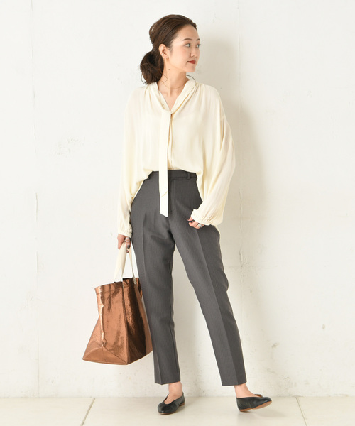 DouDou（ドゥドゥ）の「チェックテーパードパンツ（その他パンツ・レディース・パープル/グレー/ブルー・38/36）」の4枚目の写真