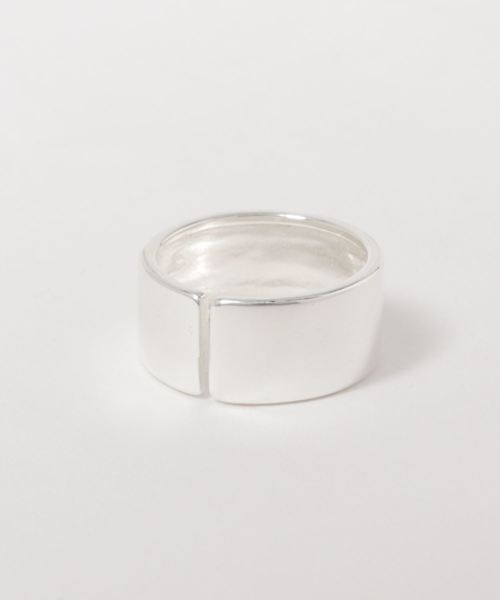 kutir（クティール）の「kutirlune／【サイズ調節可能】シンプルリング（リング・レディース・シルバー・FREE）」の4枚目の写真