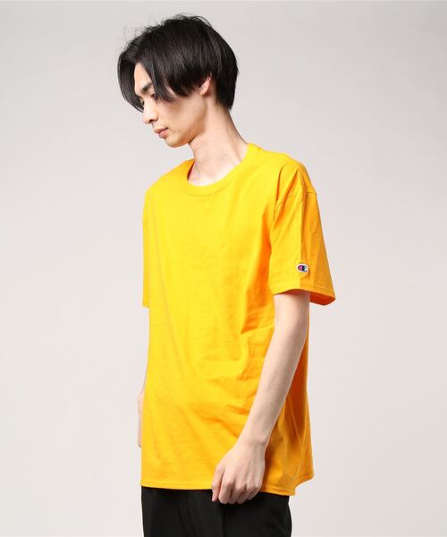 Champion(チャンピオン)の「【Champion/チャンピオン】(UN)6oz. SHORT-SLEEVE T-SHIRT(Tシャツ/カットソー・メンズ・チャコール/グリーン/オートミール/ネイビー/グレー/イエロー/オレンジ/マルーン/ホワイト/ブルー/ブラック/レッド/パープル・LARGE/SMALL/X-LARGE/XXX-LARGE/MEDIUM/XX-LARGE)」の10枚目の写真