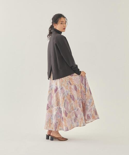 EMMEL REFINES（エメルリファインズ）の「＜ EMMEL REFINES（エメル リファインズ） ＞EM HW ボカシプリント ロングスカート －ウォッシャブル－（スカート・レディース・ライトピンク/コバルトブルー・S/M/XS）」の4枚目の写真