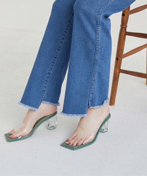 Doux archives（ドゥアルシーヴ）の「【EVOL】クリアヒールスクエアサンダル（サンダル・レディース・ベージュ/クリアブラック/ブラック/グリーン/クリア/ブラウン・22.5/23.5/24.5）」の5枚目の写真