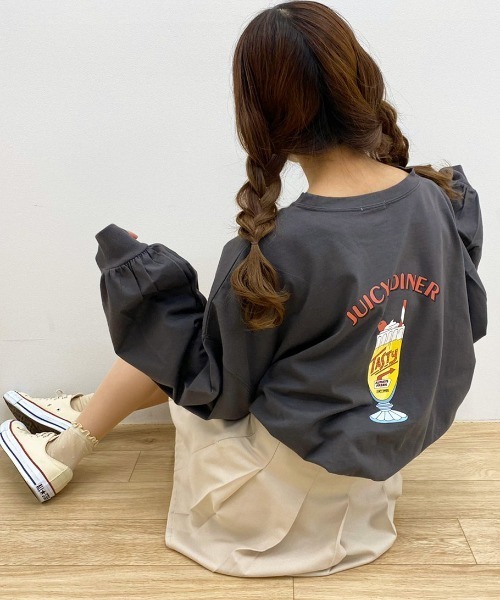 apres jour（アプレジュール）の「アソートビッグスリットロンT【ZOZOTOWN限定アイテム】（Tシャツ/カットソー・レディース・アイボリー/ブラック/ホワイト系その他3/オフホワイト/ホワイト系その他2/クリーム/ブラック系その他/ピンク/ホワイト系その他/ブラック系その他2/ホワイト系その他4/サックスブルー・フリー/X-LARGE）」の9枚目の写真