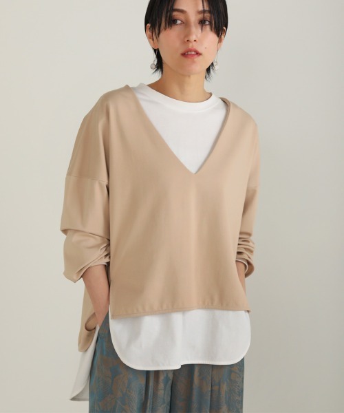 Bou Jeloud(ブージュルード)の「インナー付◆深VネックTOPS(Tシャツ/カットソー・レディース・チャコールグレー/ベージュ・FREE)」の2枚目の写真