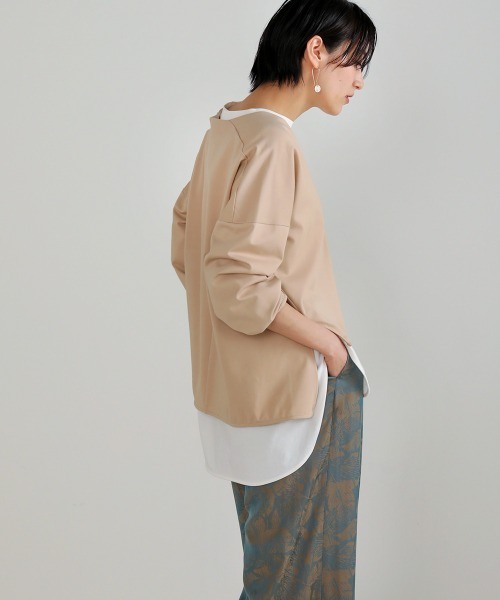 Bou Jeloud(ブージュルード)の「インナー付◆深VネックTOPS(Tシャツ/カットソー・レディース・チャコールグレー/ベージュ・FREE)」の10枚目の写真