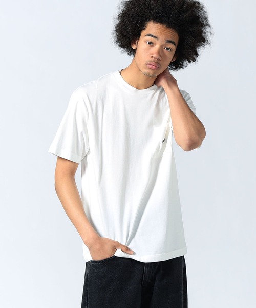 Alpha Industries(アルファインダストリーズ)の「LOONEY TUNES バックプリント Tシャツ キャラクター/タズマニアン・デビル/ワイリー・コヨーテ(Tシャツ/カットソー・メンズ・ベージュ系その他/ブラック系その他2/グレー系その他2/ブラック系その他/ホワイト系その他3/ブラック系その他3/ベージュ系その他3/ホワイト系その他/ホワイト系その他2・LARGE/MEDIUM/X-LARGE)」の18枚目の写真