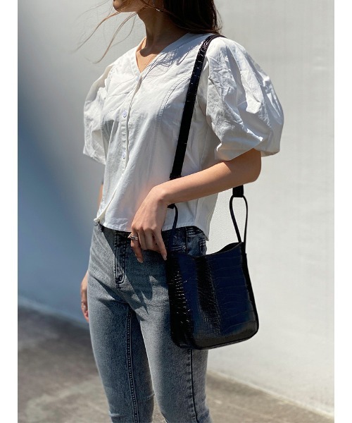 ENVYM（アンビー）の「クロスボディＢＡＧ（ショルダーバッグ・レディース・ブラック・FREE）」の6枚目の写真