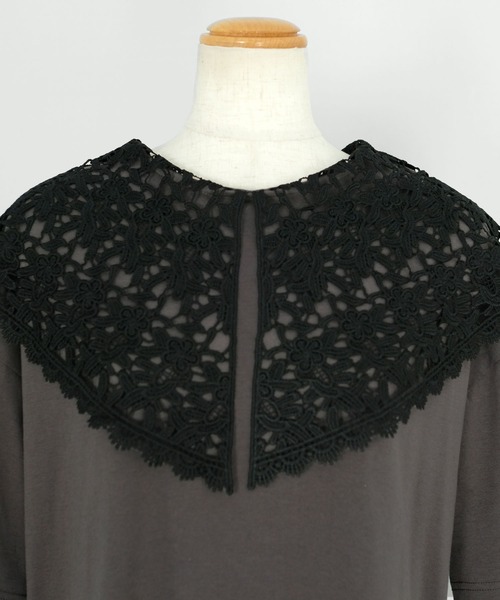 ANDJ(アンドジェイ)の「ビッグレース襟半袖Tシャツ(Tシャツ/カットソー・レディース・ホワイト/ブラック/チャコール・M)」の14枚目の写真