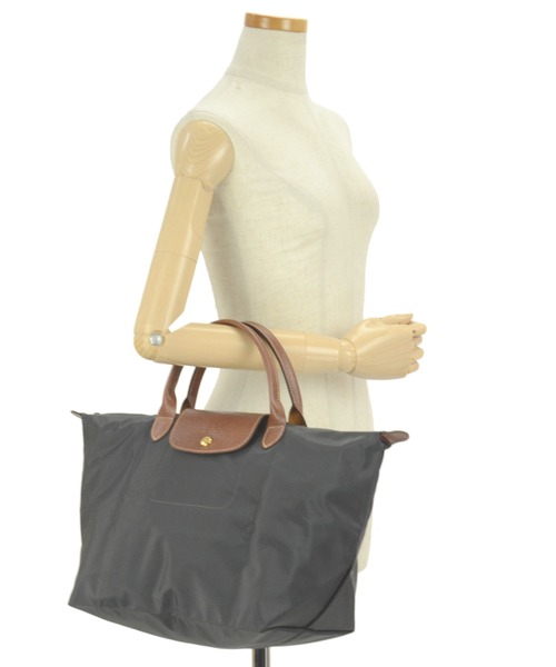 ECHELLE Liberte(エシェルリベルテ)の「LONGCHAMP LE PLIAGE ロンシャン ル・プリアージュ ハンドバッグ(ハンドバッグ・レディース・ブラック/ネイビー/グレー/レッド/カーキ/パープル/オフホワイト・FREE)」の21枚目の写真