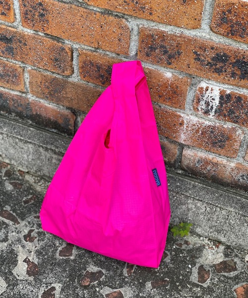 BAGGU（バグー）の「BAGGU/バグゥ　BABY（エコバッグ/サブバッグ・レディース・ホワイト/グレー/ベージュ/ブルー/パープル/イエロー/ピンク/レッド/ローズ・FREE）」の9枚目の写真