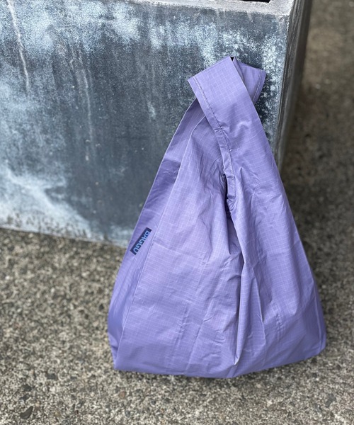 BAGGU（バグー）の「BAGGU/バグゥ　BABY（エコバッグ/サブバッグ・レディース・ホワイト/グレー/ベージュ/ブルー/パープル/イエロー/ピンク/レッド/ローズ・FREE）」の4枚目の写真