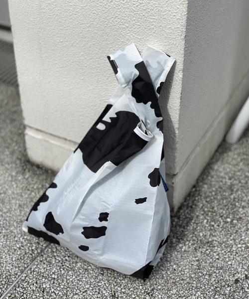 BAGGU（バグー）の「BAGGU/バグゥ　BABY（エコバッグ/サブバッグ・レディース・ホワイト/グレー/ベージュ/ブルー/パープル/イエロー/ピンク/レッド/ローズ・FREE）」の3枚目の写真