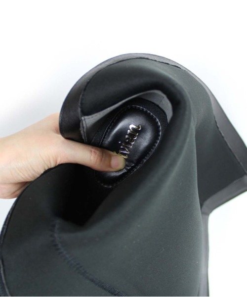 VIVIAN(ヴィヴィアン)の「スクエアトゥロングブーツ(ブーツ・レディース・ホワイト系その他5/ブラック系その他2/ブラック系その他3/ブラウン系その他5・LL/S/M/L/XL/SS)」の17枚目の写真