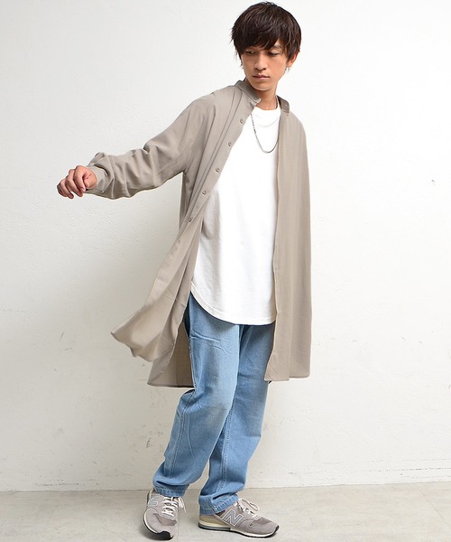 MinoriTY（マイノリティ）の「【MinoriTY】バンドカラー長袖シャツ ノーカラーシャツ メンズ 無地 ロング丈 オーバーサイズ ビッグシルエット（シャツ/ブラウス・メンズ・ブラック/グレー/ブルー/モカ・M/L/S）」の13枚目の写真