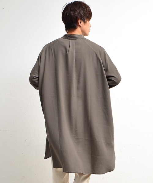 MinoriTY（マイノリティ）の「【MinoriTY】バンドカラー長袖シャツ ノーカラーシャツ メンズ 無地 ロング丈 オーバーサイズ ビッグシルエット（シャツ/ブラウス・メンズ・ブラック/グレー/ブルー/モカ・M/L/S）」の5枚目の写真