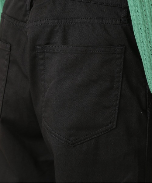 NATURAL BEAUTY BASIC(ナチュラルビューティーベーシック)の「デニムサロペット/0171240981(サロペット/オーバーオール・レディース・ブラック・MEDIUM/SMALL)」の9枚目の写真