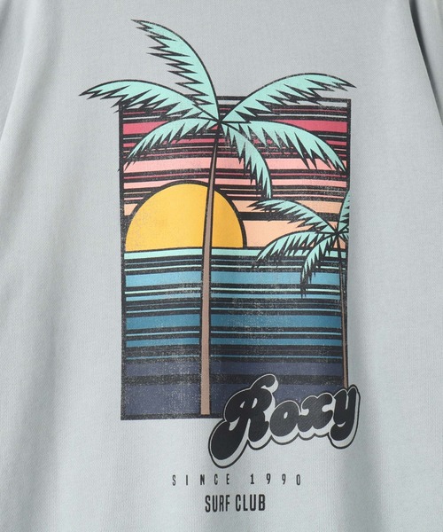 ROXY(ロキシー)の「PALM TREE PULLOVER/ロキシーバックプリントスウェットトレーナー(スウェット・レディース・ブラック/パープル/ブラック系その他・SMALL/MEDIUM/LARGE)」の8枚目の写真