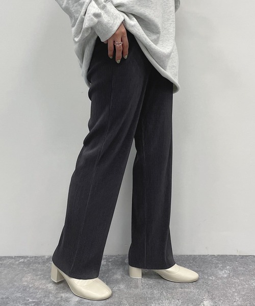 PAGEBOY(ページボーイ)の「スモーキーフリーカットパンツ(その他パンツ・レディース・チャコールグレー/ブラック/アクア・FREE)」の3枚目の写真