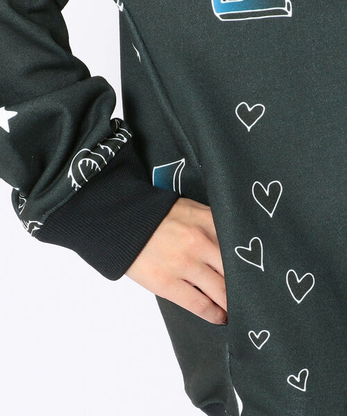 ONE MADE（ワンメイド）の「ONE MADE(ワンメイド)総柄パーカー（パーカー・レディース・ブラック・FREE）」の6枚目の写真