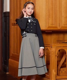ELLE en noir（エルアンノアール）の「セーラー襟Wショートジャケットハイウエストスカートスーツ（スーツセット・キッズ）」