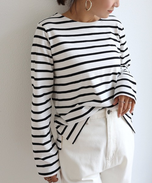 andme(アンドミー)の「コットン長袖クルーネックボーダーTシャツ(Tシャツ/カットソー・レディース・グレイッシュベージュ/ホワイト×パープル/ベージュ系その他/ホワイト×ブラック/ホワイト×ピンク/ホワイト×ブルー・M/L)」の3枚目の写真