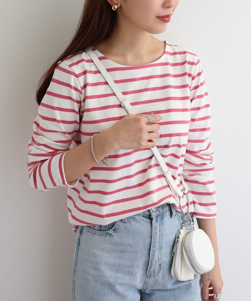andme(アンドミー)の「コットン長袖クルーネックボーダーTシャツ(Tシャツ/カットソー・レディース・グレイッシュベージュ/ホワイト×パープル/ベージュ系その他/ホワイト×ブラック/ホワイト×ピンク/ホワイト×ブルー・M/L)」の5枚目の写真